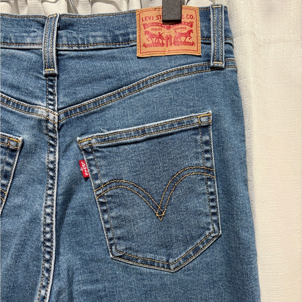Levi's Ribcage Straight Ankle Jean